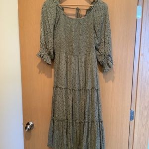 Ivy City Smocked Midi Dress
